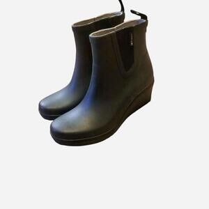 Tretorn Black wedge heel short rain boots